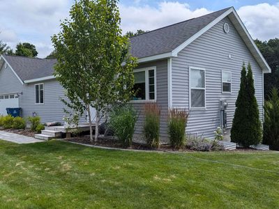 1636 Yellow Birch Ln