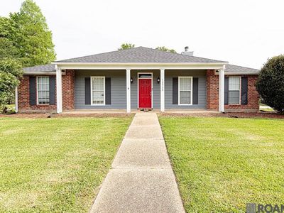 13735 Shady Ridge Ave