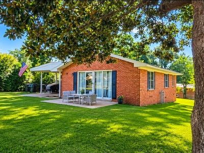 605 Peachtree Dr