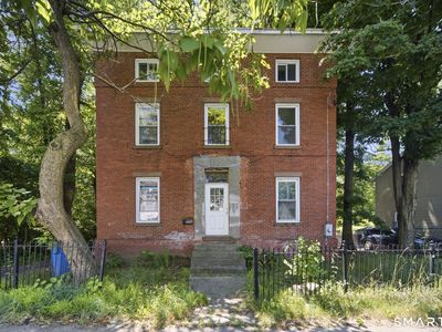 Property at 135 Capen Street, Hartford, CT