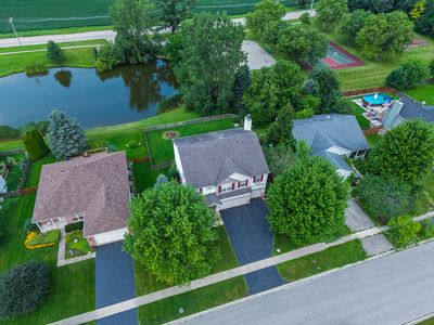 Property at 250 Sparrow Dr, Woodstock, IL