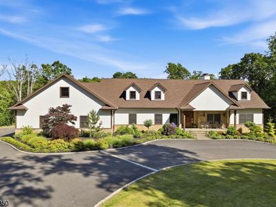 67 Virginia Ln