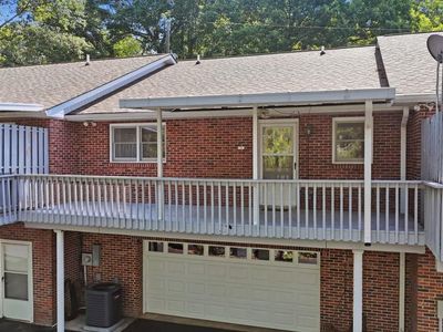 409 Hurst Cir