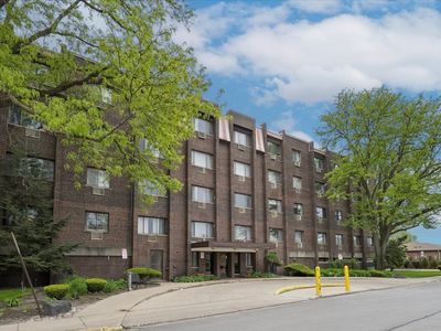 8455 W Leland Ave Unit 204