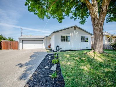 Property at 140 Lassen Pl, Woodland, CA