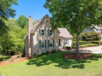 302 Golf View Ln