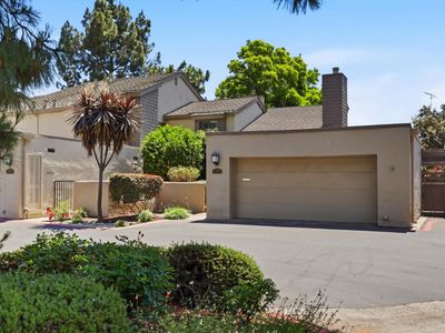 1709 Cherryhills Ln