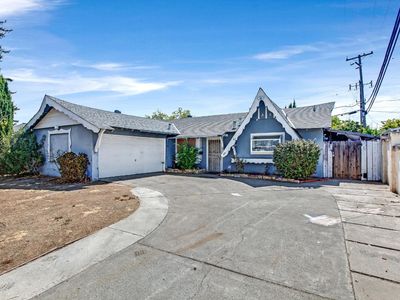 1438 Helmond Ln