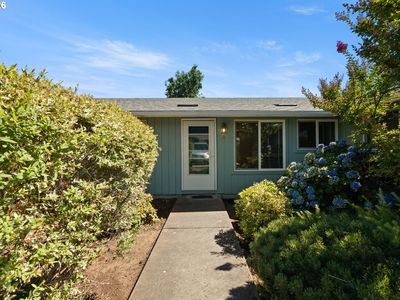 13647 Gaffney Ln APT 14