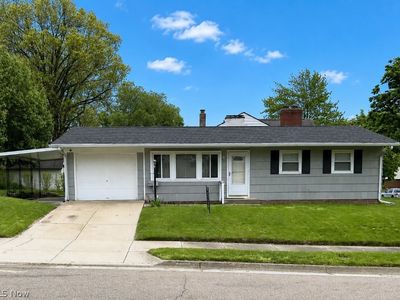 270 E Ralston Ave