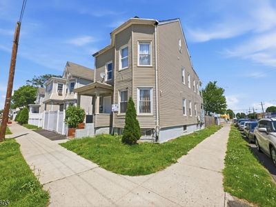 401 E 19Th St