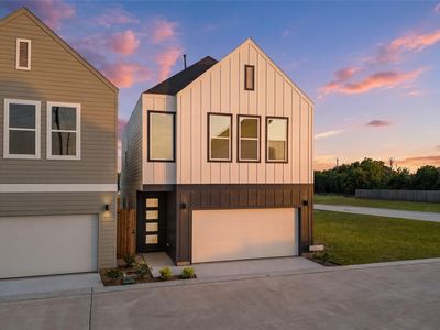 4009 Buffalo Moon Dr