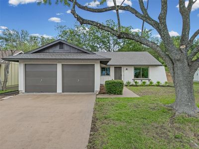 2306 Aldford Dr