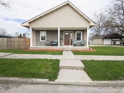 122 S 15th St