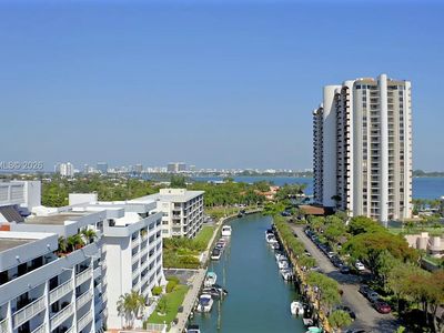 1650 NE 115th St APT 207