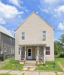 7814 Lawn Ave