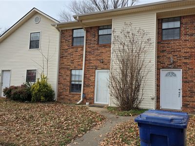 1419 N Nashville Ave