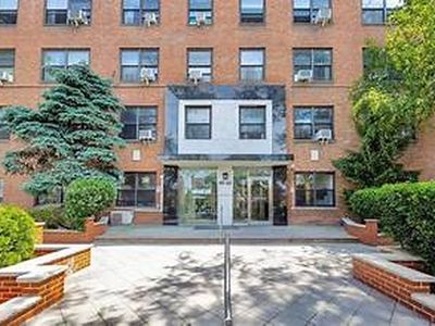 99-40 63rd Rd #5R