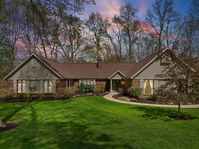 1422 Castle Dr