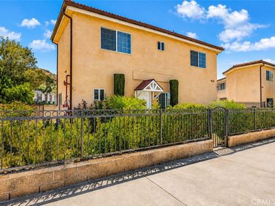 Property at 9330 Sunland Blvd Unit 1, Sun Valley, CA