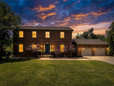 7 Carriage Ln