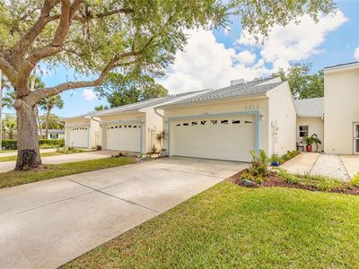 2212 Deerwood Dr