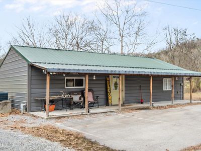 405 Tennessee Walking Ln