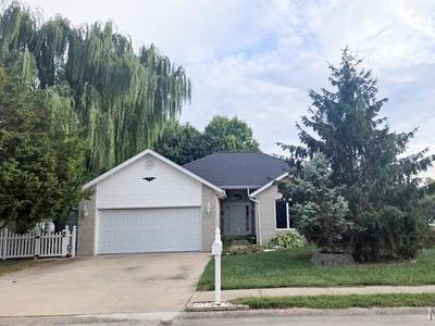 150 Falcon Dr