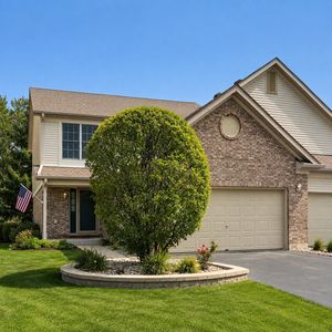 Property at 7715 Bristol Park Dr, Markham, IL
