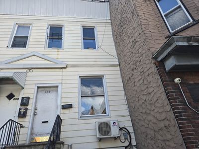 598 W Side Ave