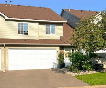 2352 Oakridge Cir