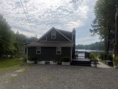 9 W Laurel Lake Rd