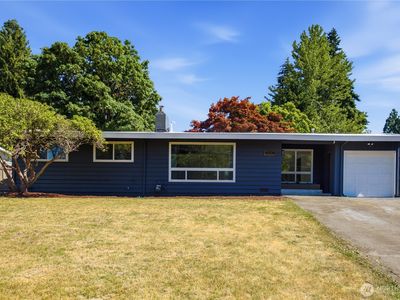 Property at 18504 38th Avenue S, Seatac, WA