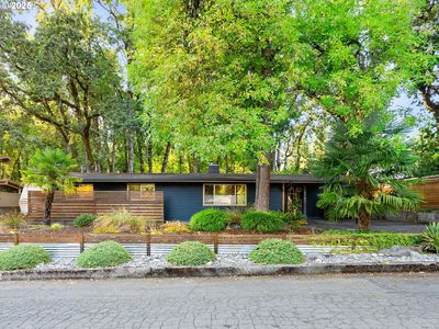 5183 SE Hillwood Ave