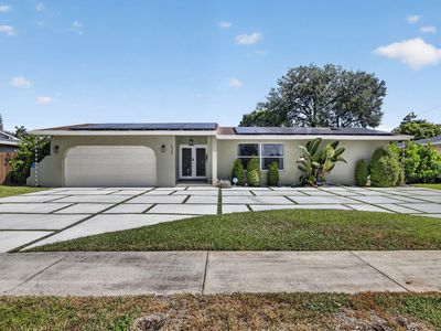 5301 SW 8TH Court