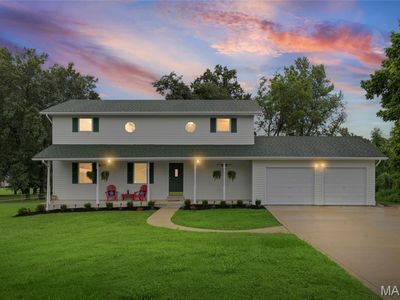 2404 Stoney Brook Dr