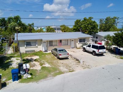 3962-3964 No Name Rd
