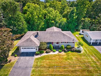 5 Robin Rd