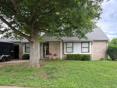 3885 Raintree Dr