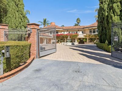 12500 Corbetta Ln
