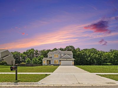 2383 W Gallant Fox Way