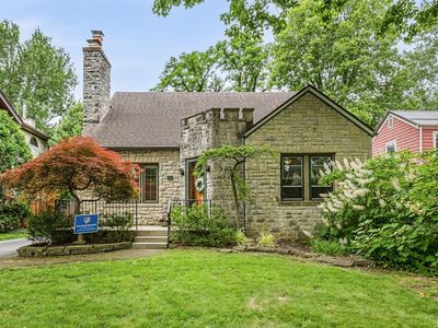 35 Brevoort Rd