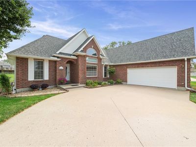 1201 Talon Dr
