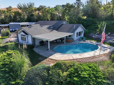 5540 Finley Rd