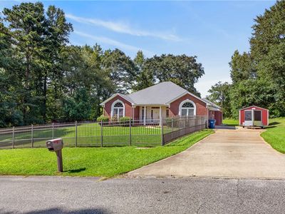 98 Lee Road 418