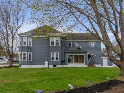 4 Highland Street