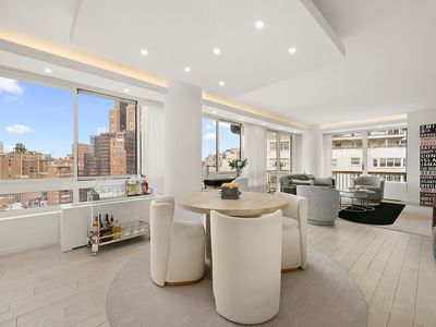 167 E 61st St APT 15D