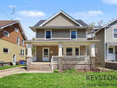 1309 Fulton St W