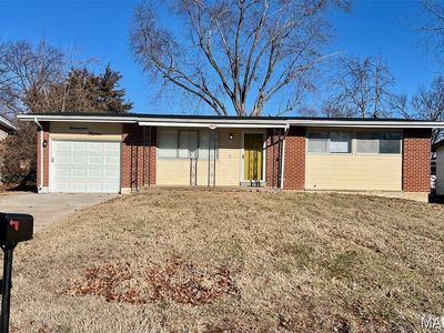1715 Beecher Dr