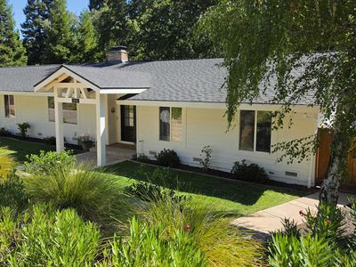 1890 Green Valley Rd